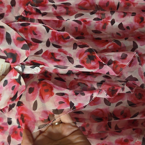 Kate Spade Roses Ruffle Silk Top In Size 2. - Picture 10 of 16